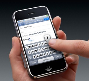 apple-iphone-keyboard